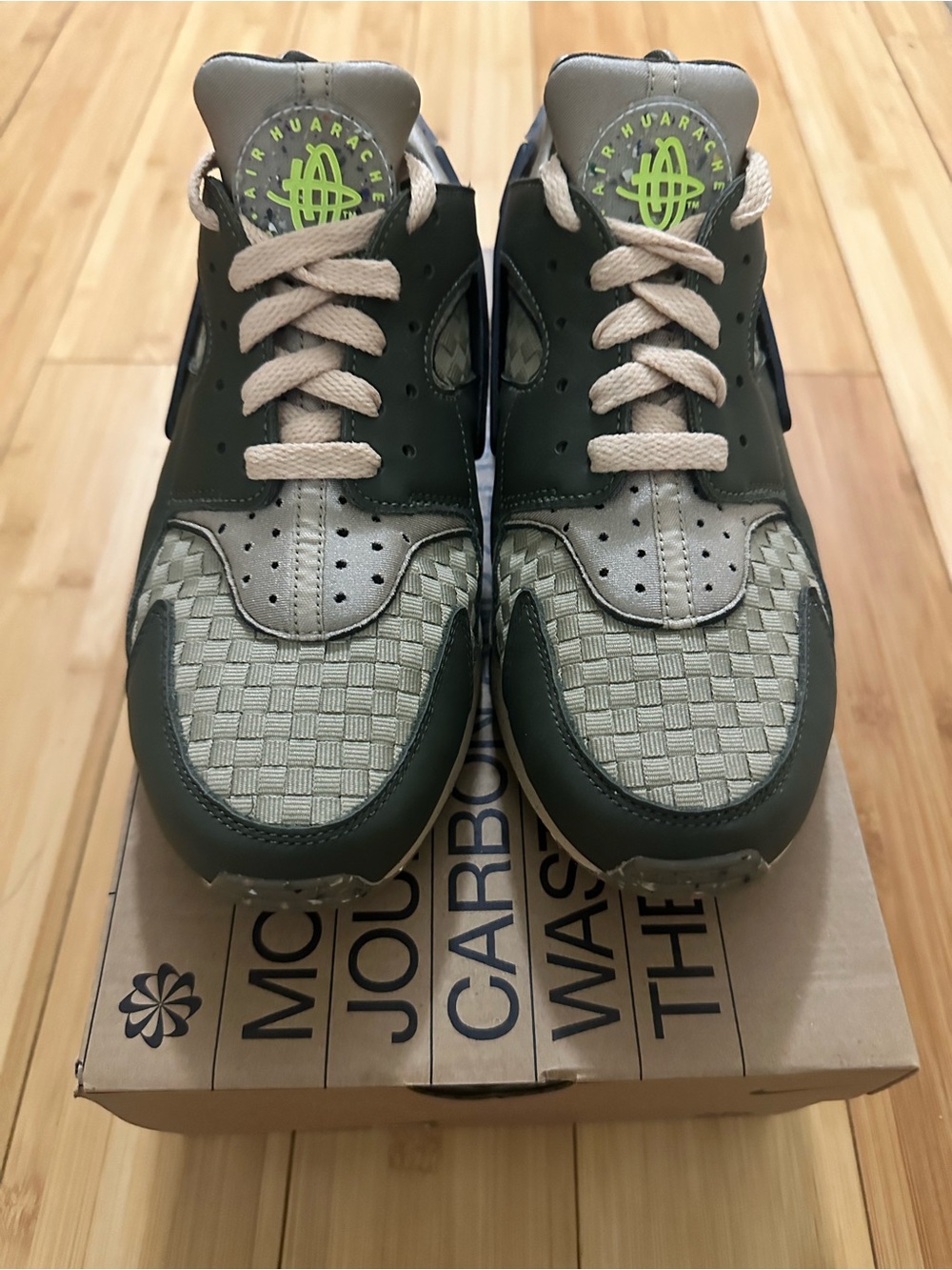 Nike Air Huarache Crater PRM in Cargo Khaki/Limestone Sesame
